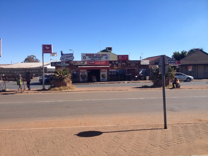 Pitstop en route - typical shop